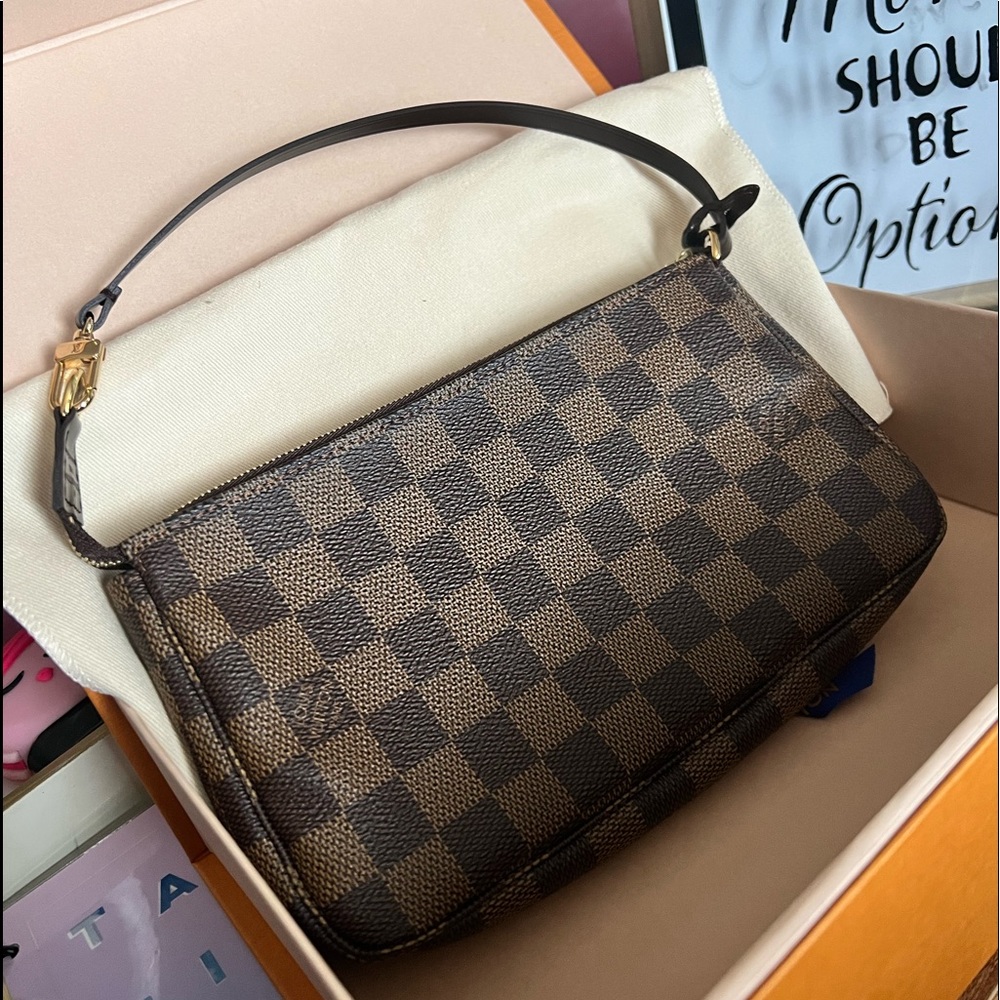 AUTHENTIC POCHETTE ACCESSORIES